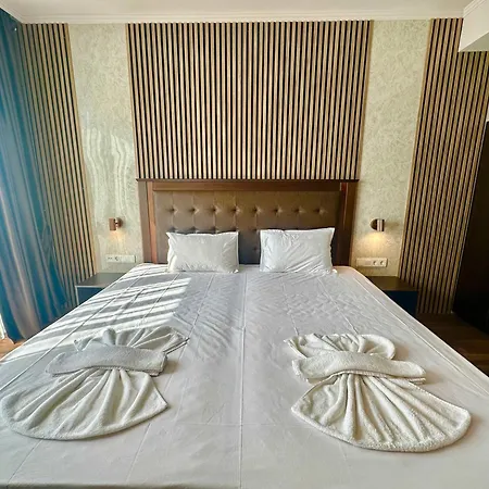 Cozy For 5 People In Royal Сонячний Берег