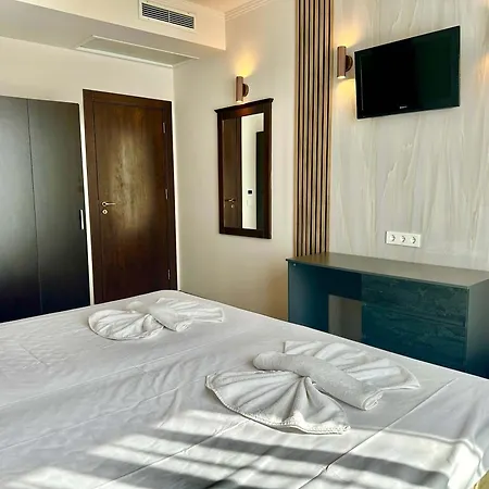 Cozy For 5 People In Royal * Сонячний Берег